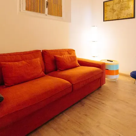 Apartment Creative Smn Station - Fancy Florence
